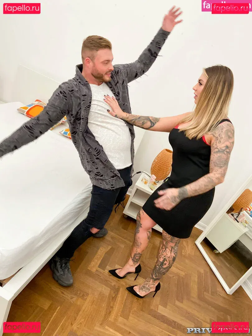 Mia Blow Onlyfans Photo Gallery 