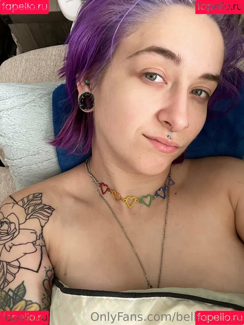 bellecurves Onlyfans Photo Gallery 