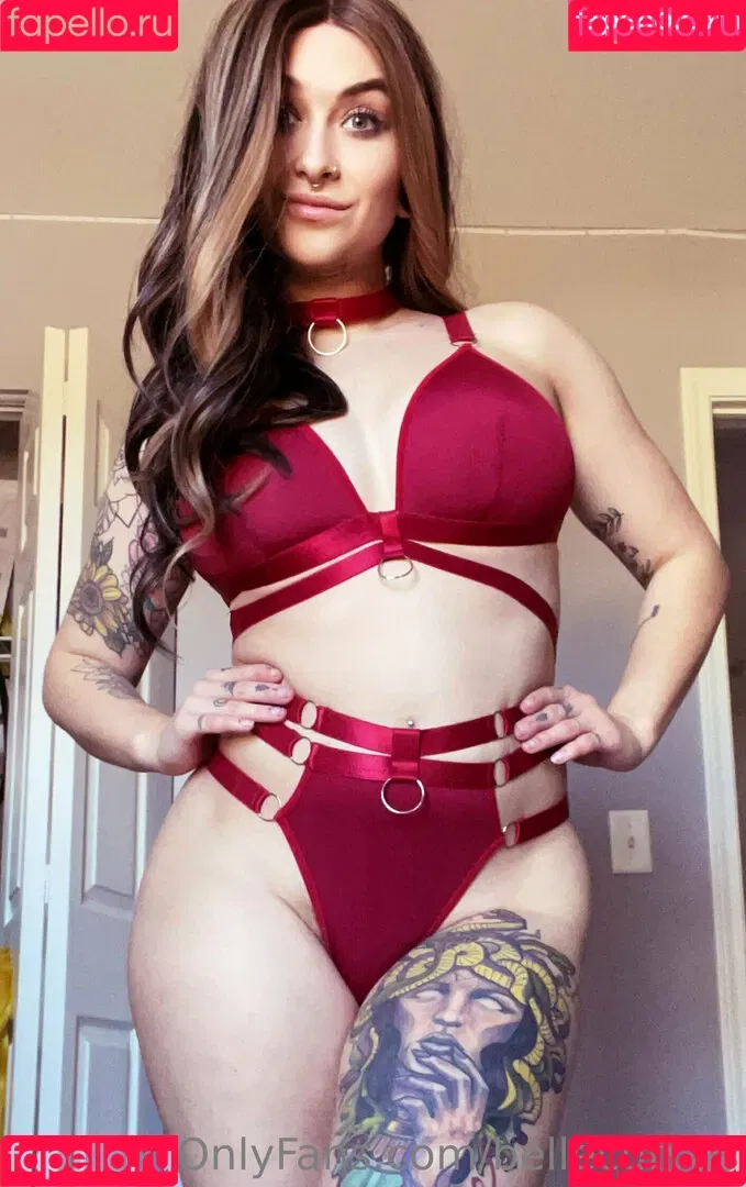bellecurves Onlyfans Photo Gallery 