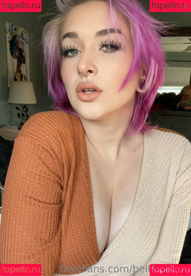 bellecurves Onlyfans Photo Gallery 