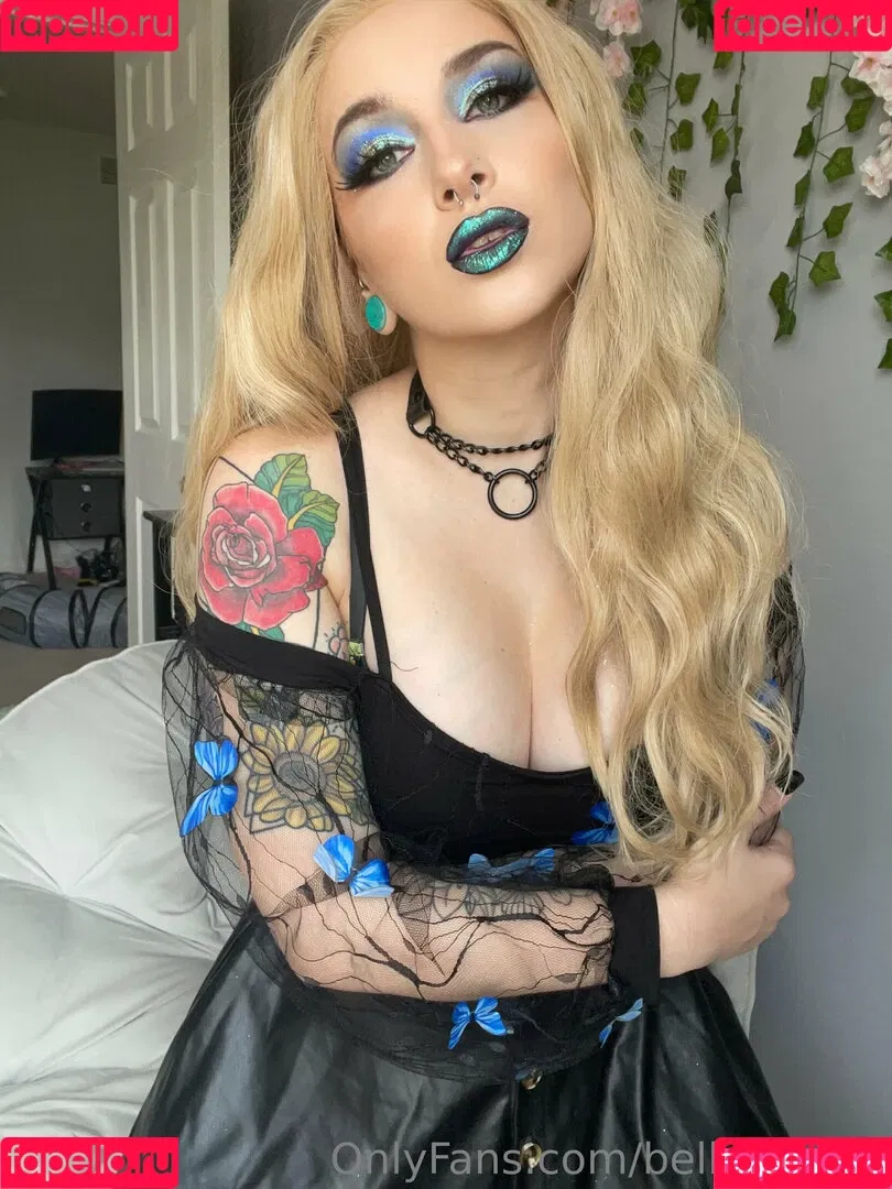 bellecurves Onlyfans Photo Gallery 