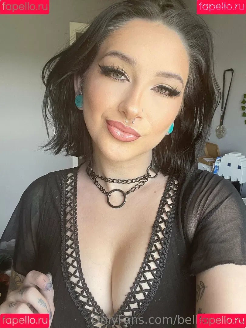 bellecurves Onlyfans Photo Gallery 