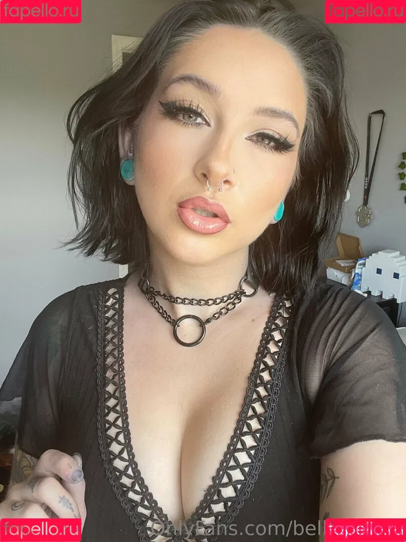 bellecurves Onlyfans Photo Gallery 