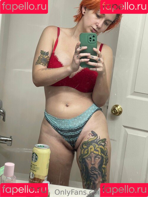 bellecurves Onlyfans Photo Gallery 