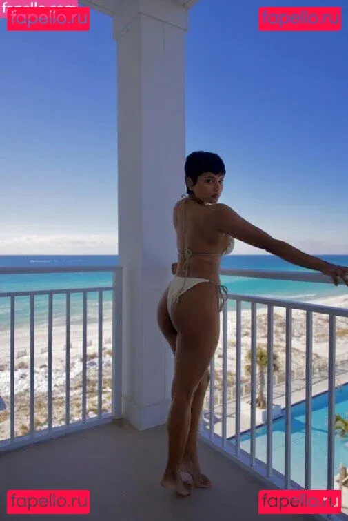 Sinead Xia Onlyfans Photo Gallery 