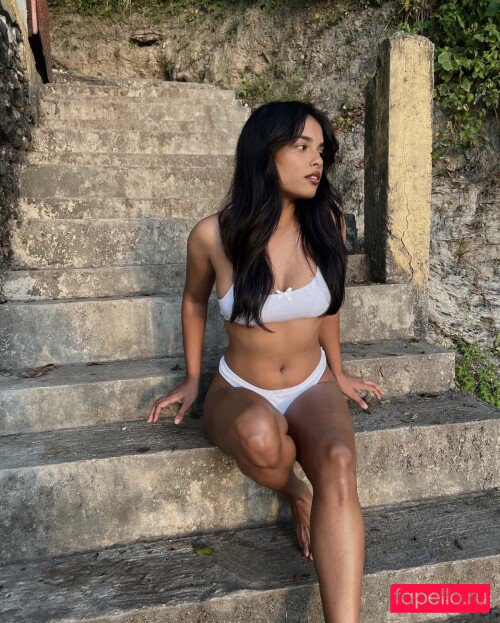 Sinead Xia Nude Onlyfans Photo 22
