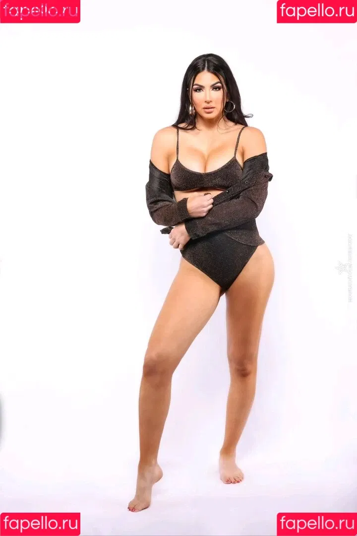 Billie Kay Onlyfans Photo Gallery 