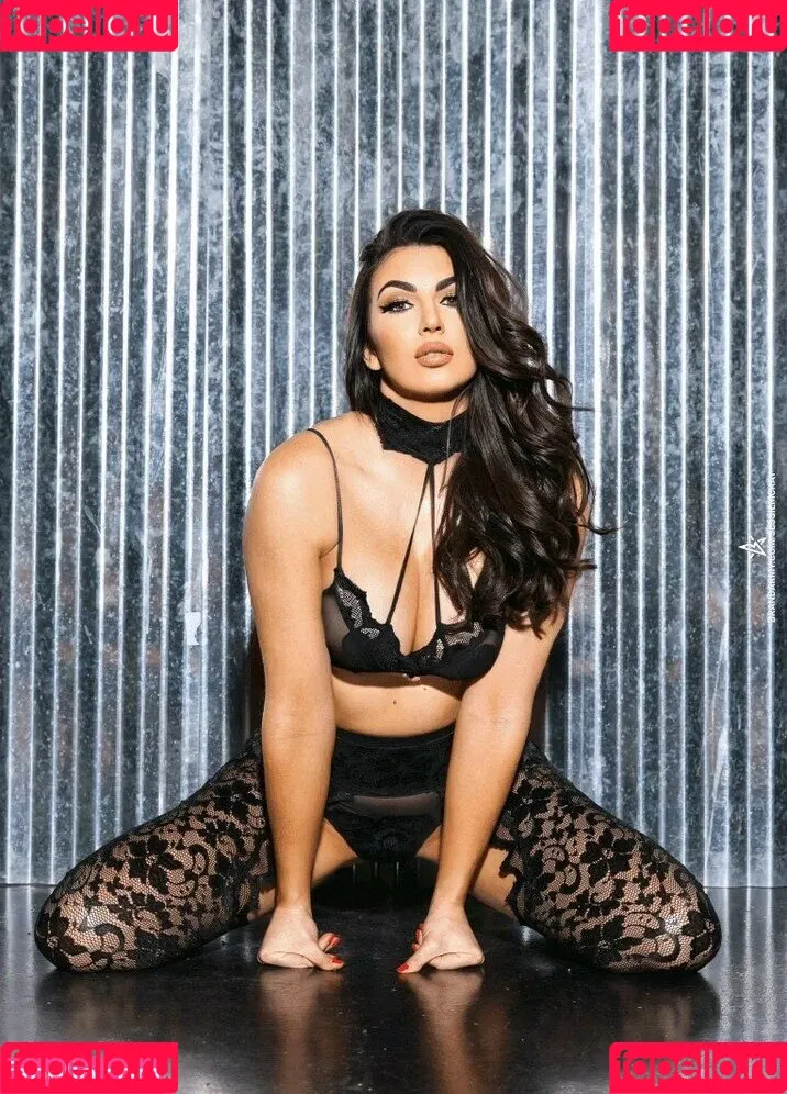 Billie Kay Onlyfans Photo Gallery 