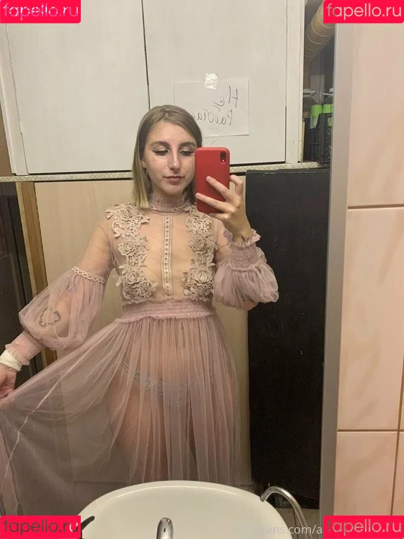 alice_immodest Onlyfans Photo Gallery 