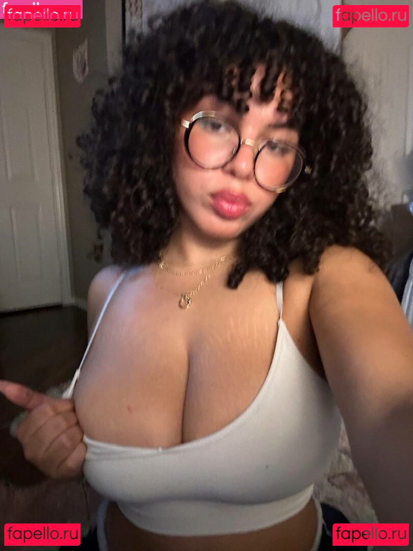 Ykjazlyn Nude Onlyfans Photo 25
