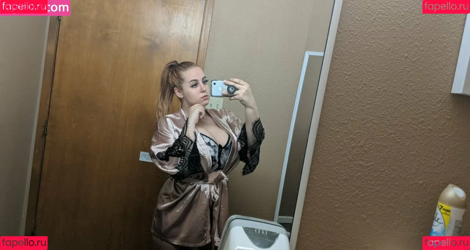 Lucy June Onlyfans Photo Gallery 