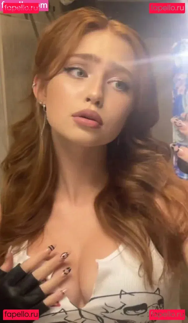 Renata Ri Onlyfans Photo Gallery 