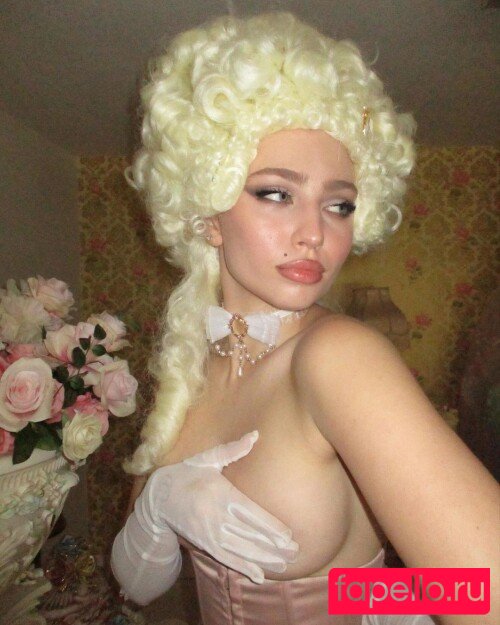 Renata Ri Onlyfans Photo Gallery 