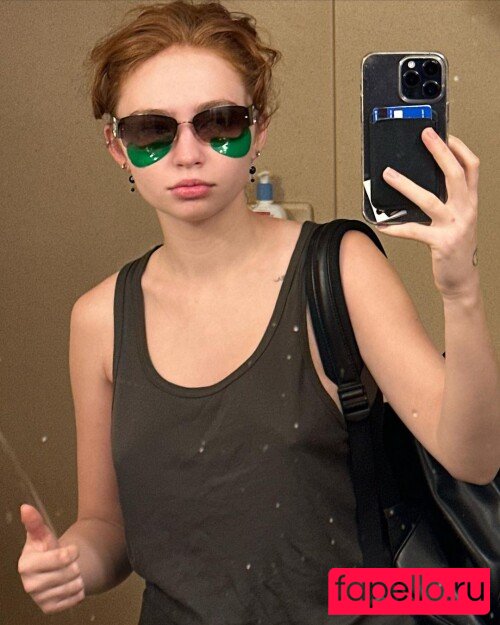 Renata Ri Onlyfans Photo Gallery 