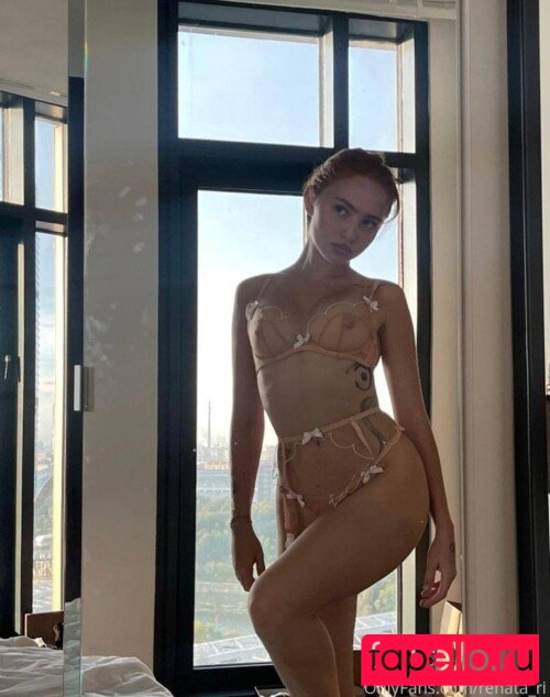 Renata Ri Onlyfans Photo Gallery 