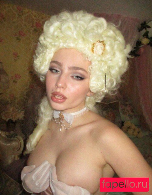 Renata Ri Onlyfans Photo Gallery 