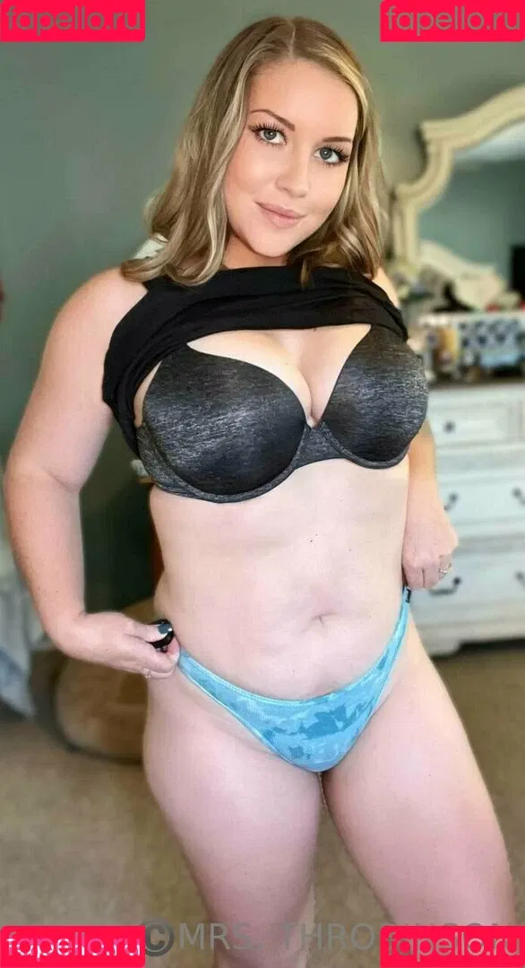mrsthrobinson Onlyfans Photo Gallery 
