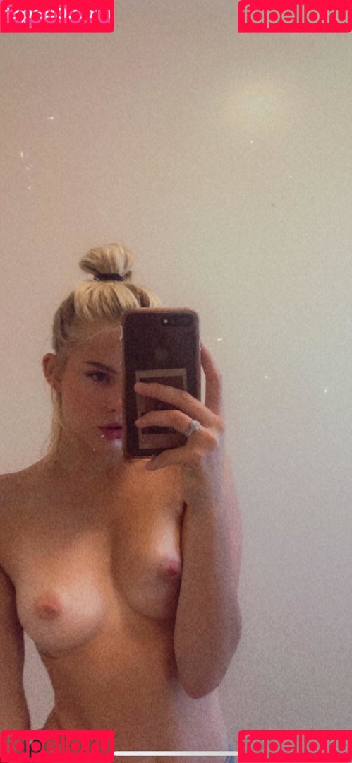 katy18poca Onlyfans Photo Gallery 