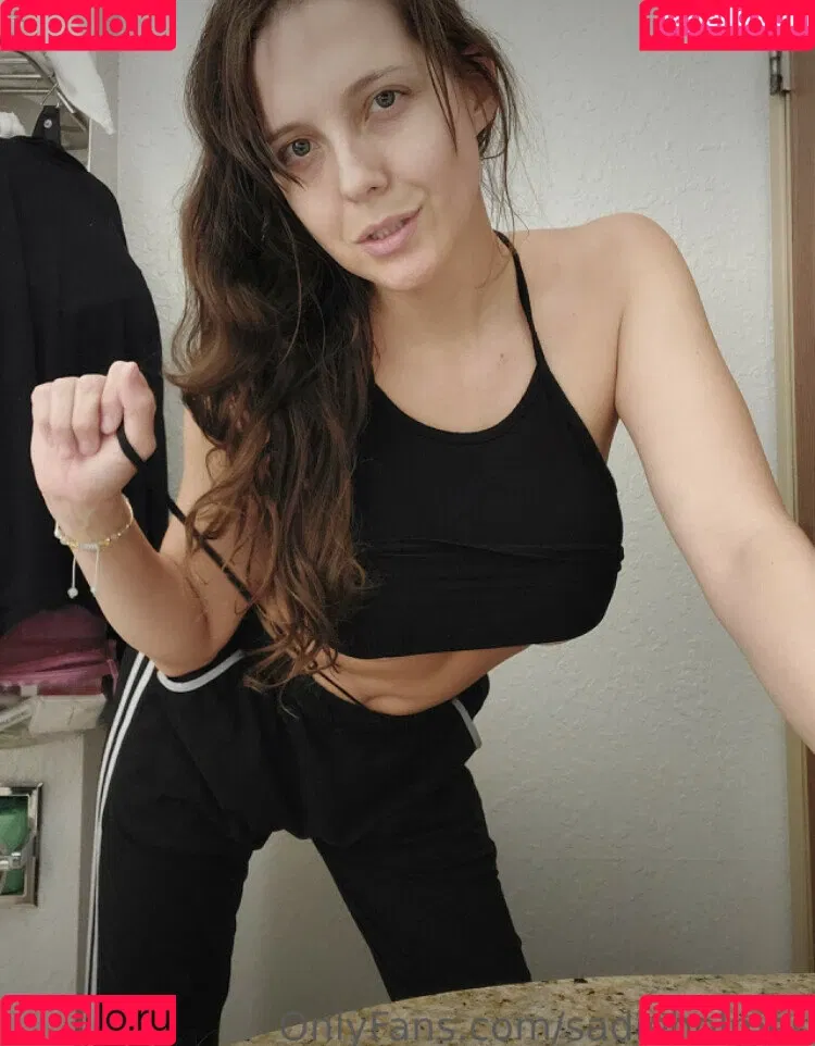 Sadie Holmes Onlyfans Photo Gallery 