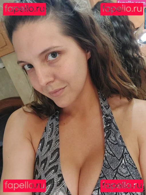 Sadie Holmes Onlyfans Photo Gallery 