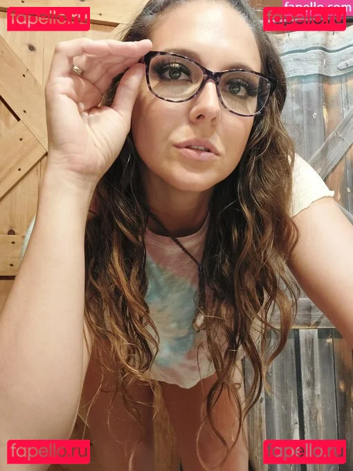 Sadie Holmes Onlyfans Photo Gallery 