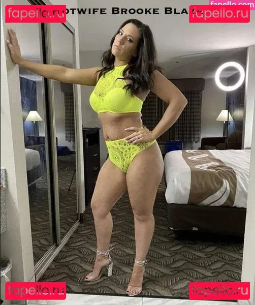 hotwife_brookeblaze Onlyfans Photo Gallery 