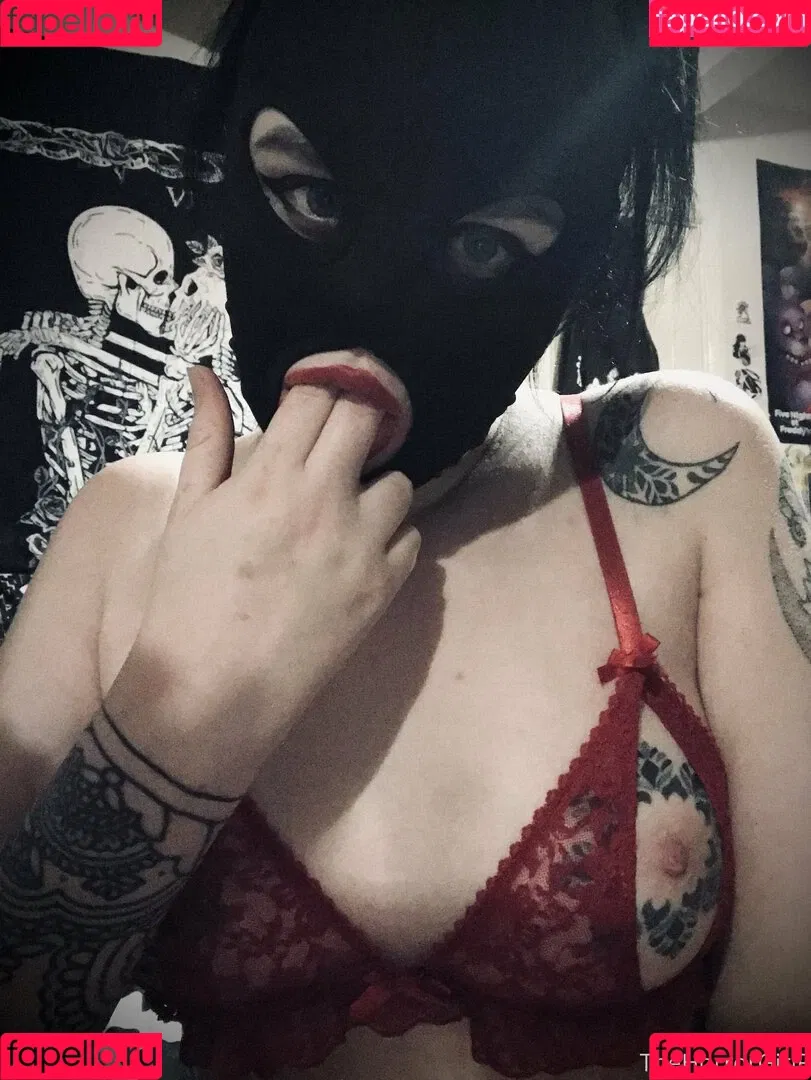 diilestrange Onlyfans Photo Gallery 