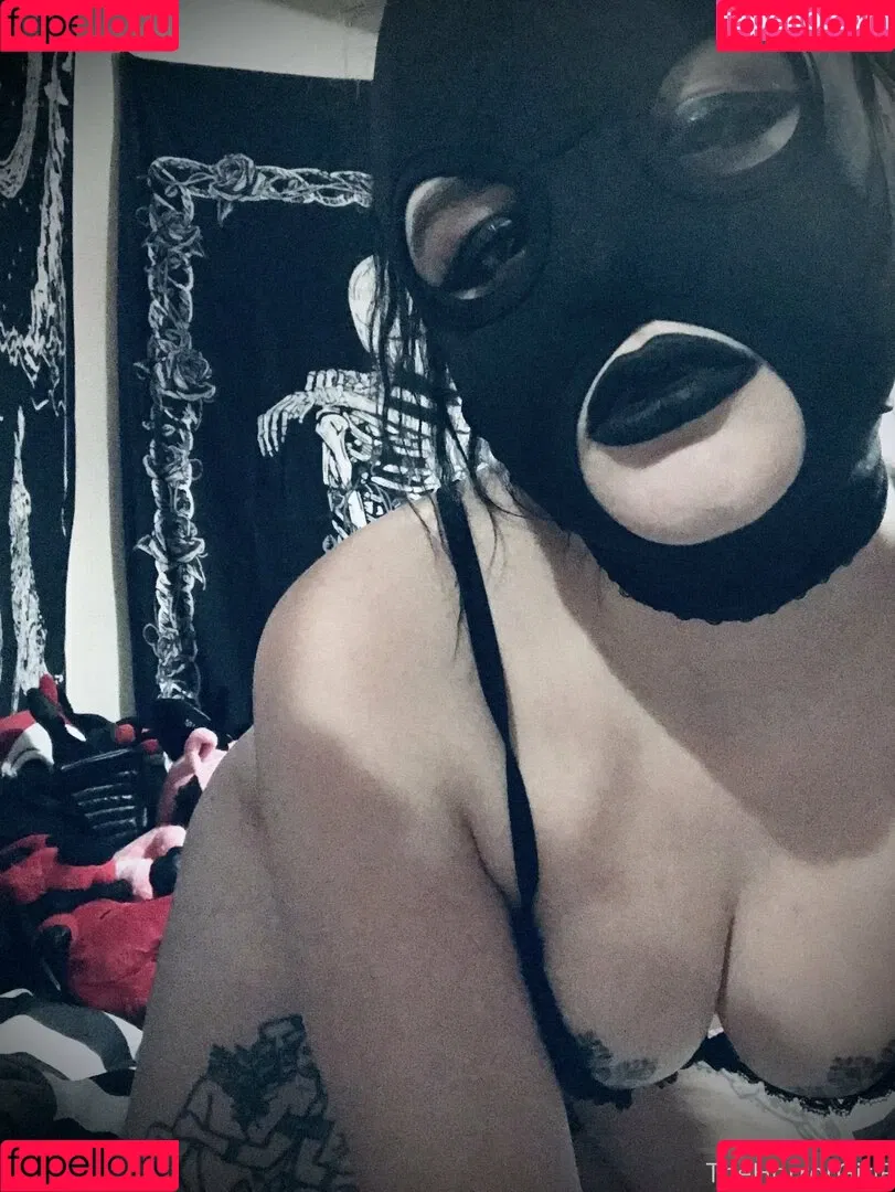 diilestrange Onlyfans Photo Gallery 