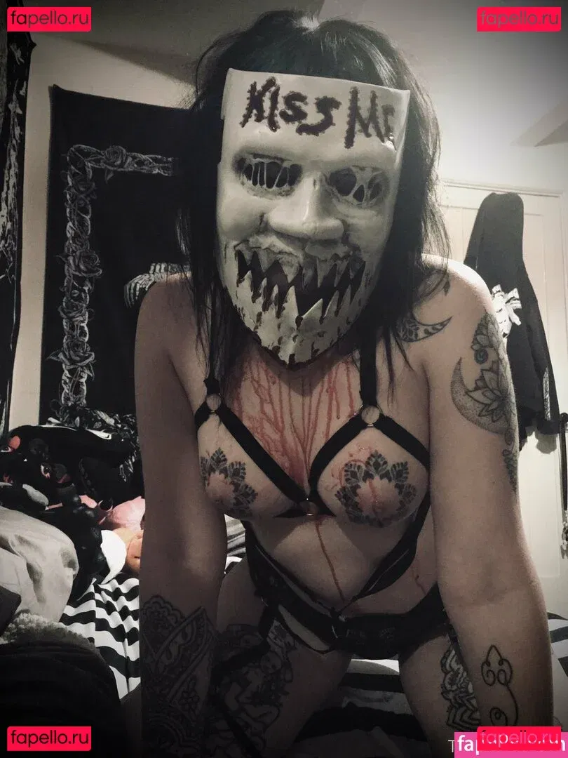 diilestrange Onlyfans Photo Gallery 