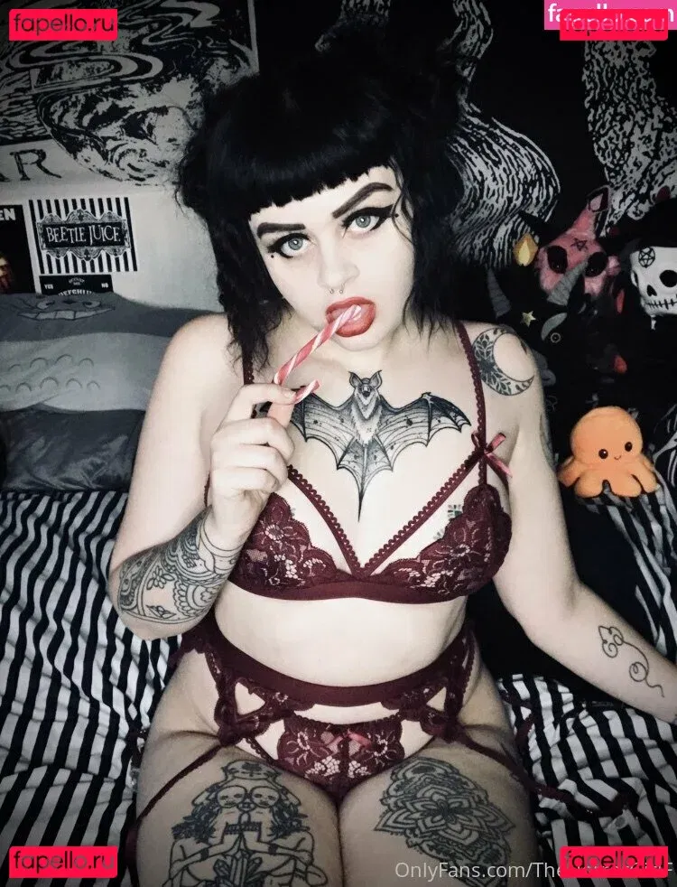 diilestrange Onlyfans Photo Gallery 