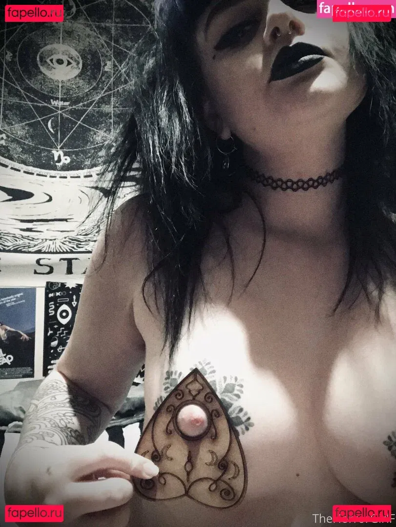 diilestrange Onlyfans Photo Gallery 