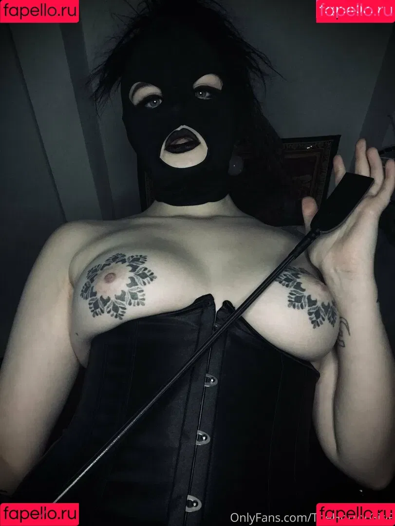 diilestrange Onlyfans Photo Gallery 