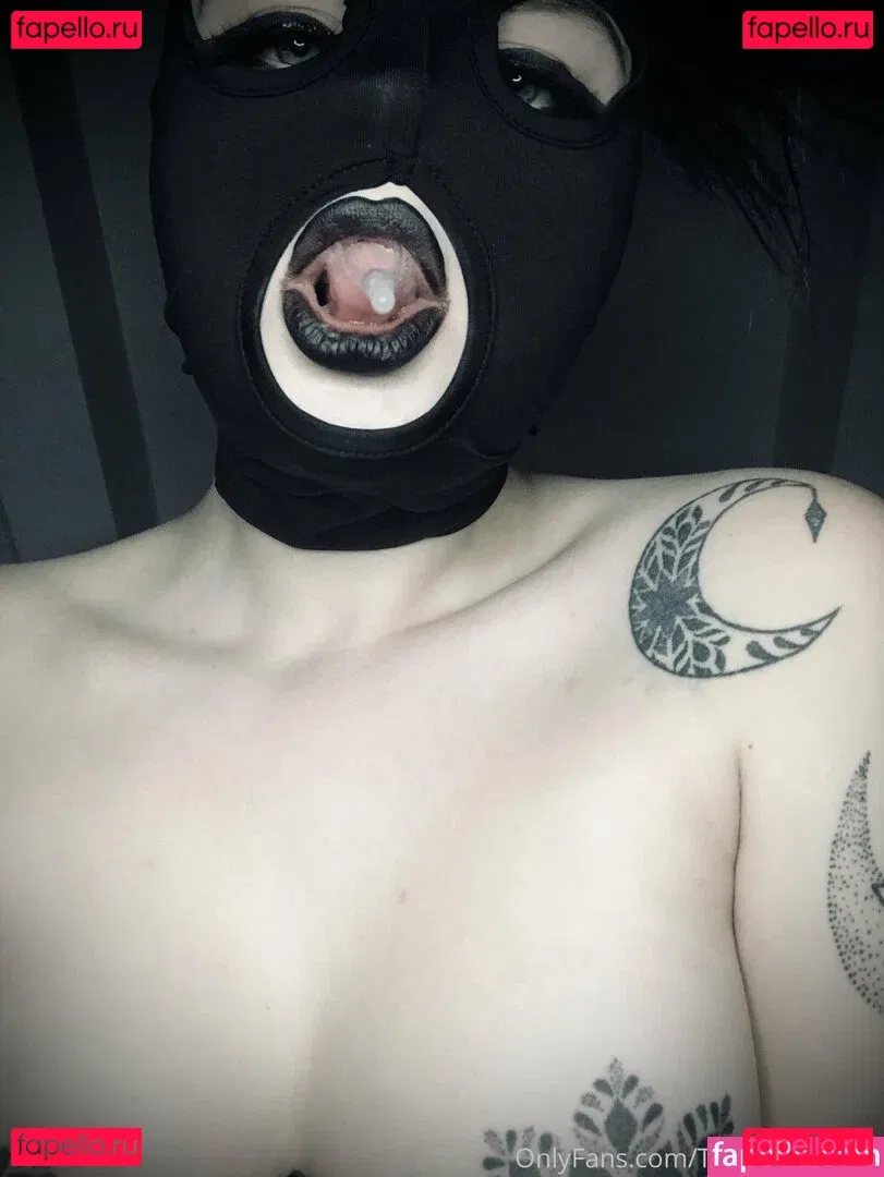 diilestrange Onlyfans Photo Gallery 