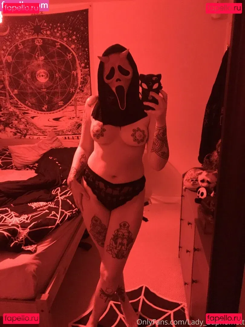 diilestrange Onlyfans Photo Gallery 