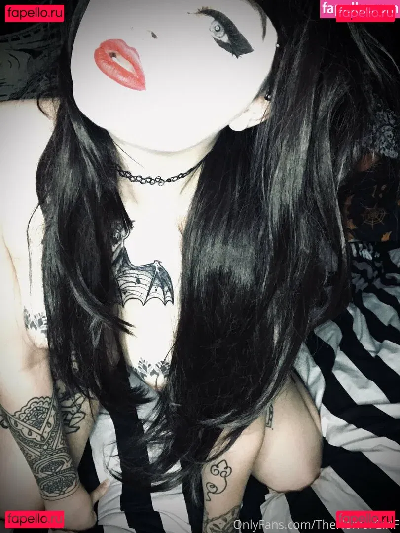 diilestrange Onlyfans Photo Gallery 