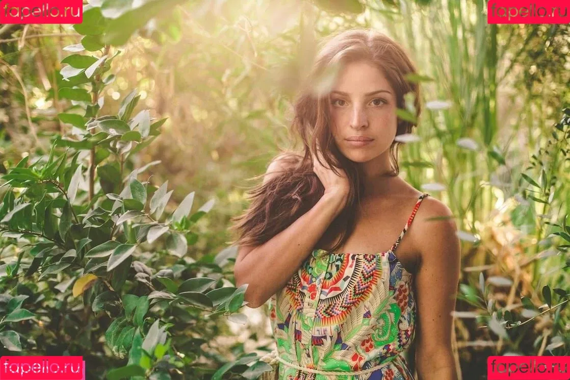 Anna Hopkins Onlyfans Photo Gallery 