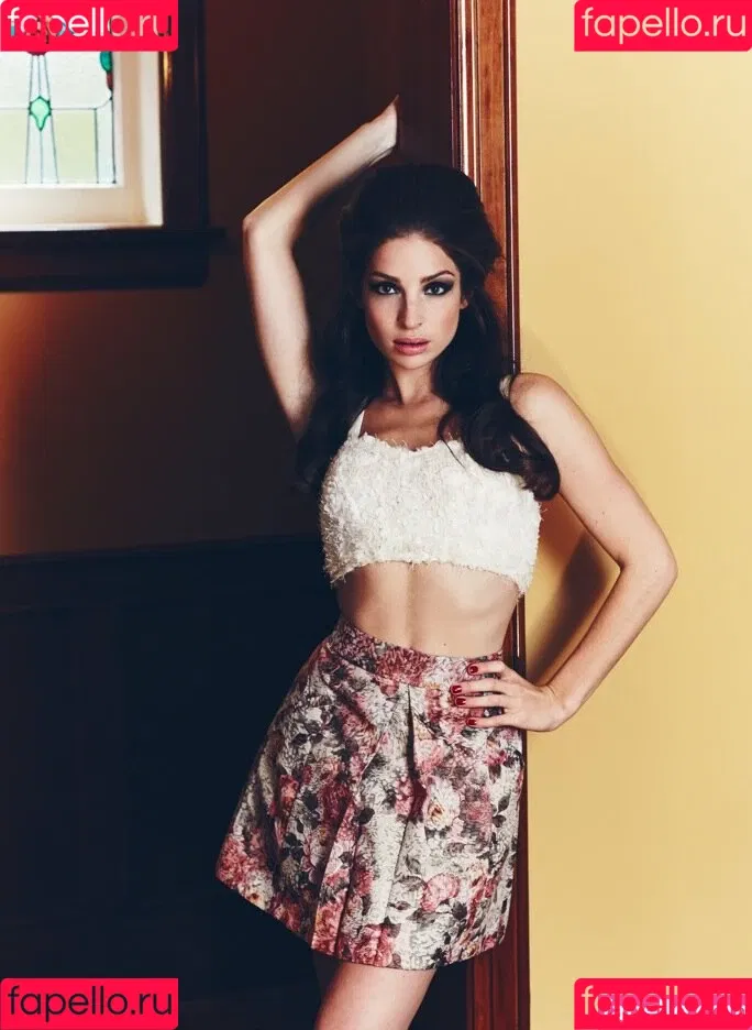 Anna Hopkins Onlyfans Photo Gallery 