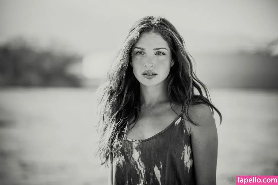 Anna Hopkins Onlyfans Photo Gallery 