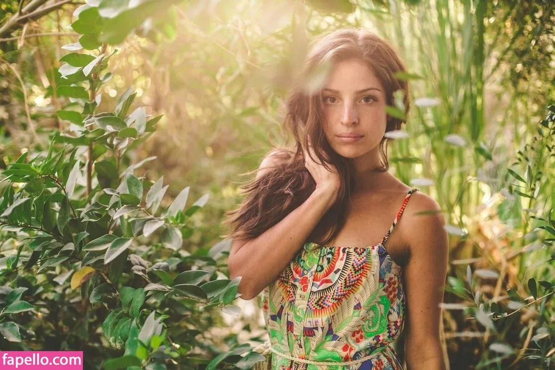 Anna Hopkins Onlyfans Photo Gallery 