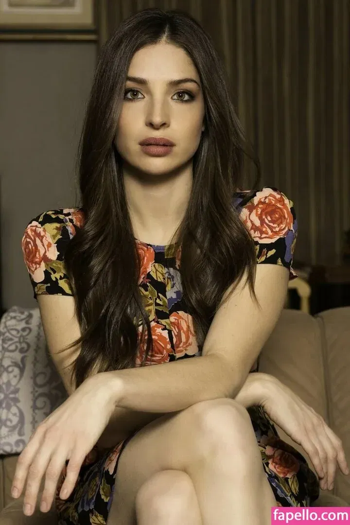 Anna Hopkins Onlyfans Photo Gallery 