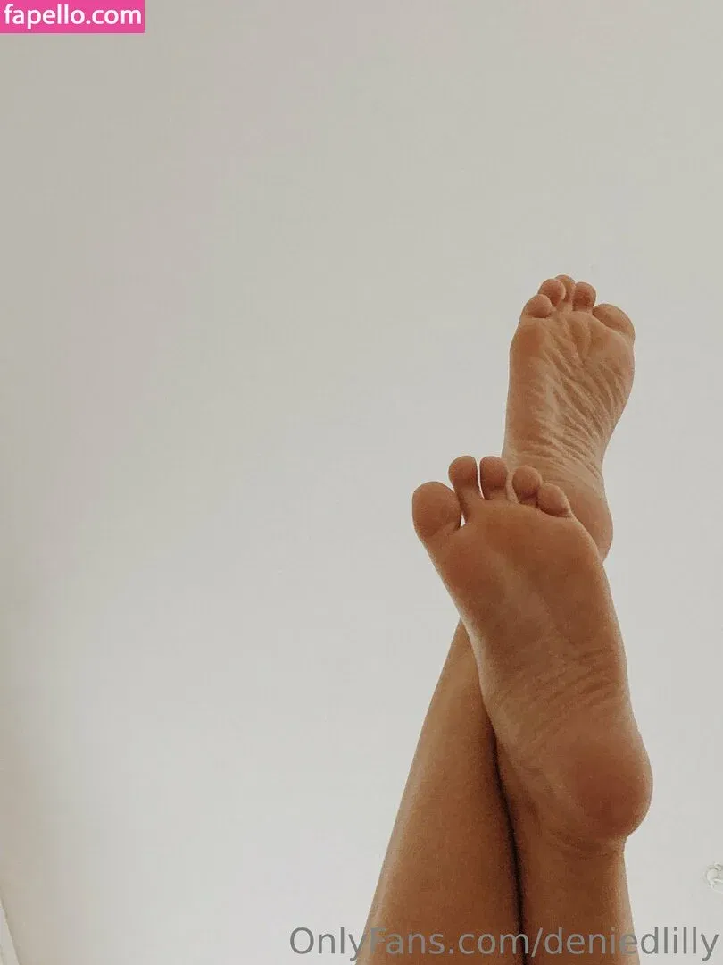 deniedlilly Onlyfans Photo Gallery 