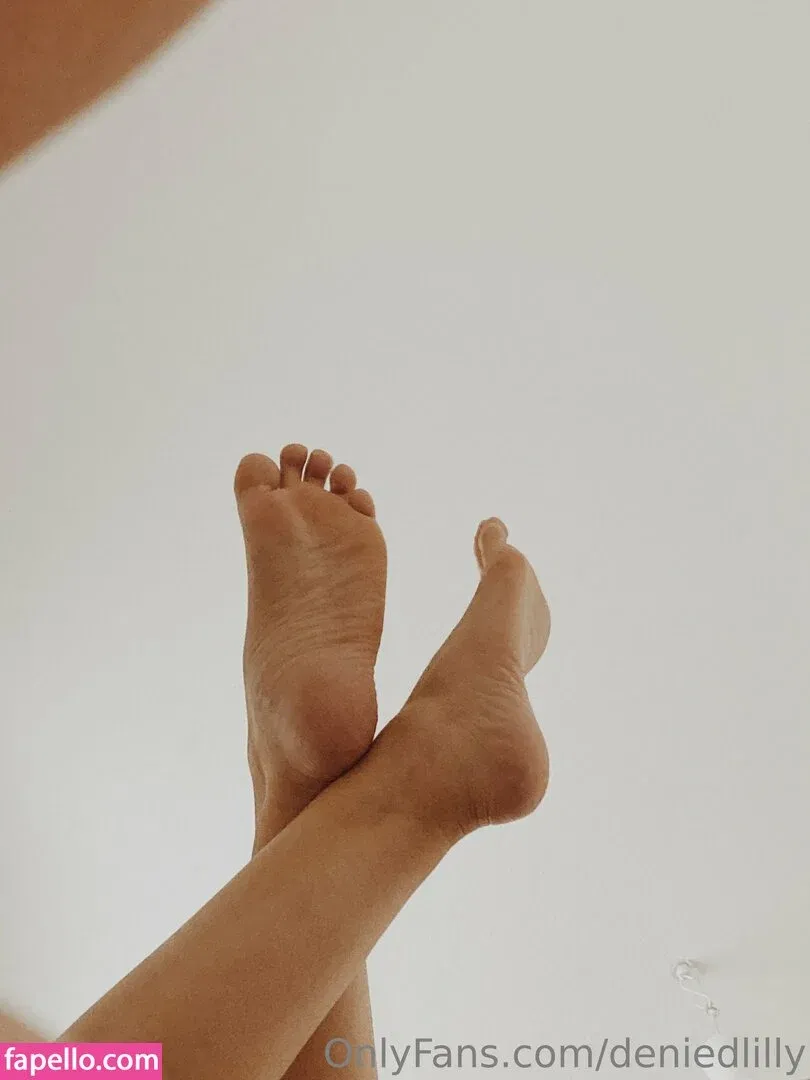 deniedlilly Onlyfans Photo Gallery 