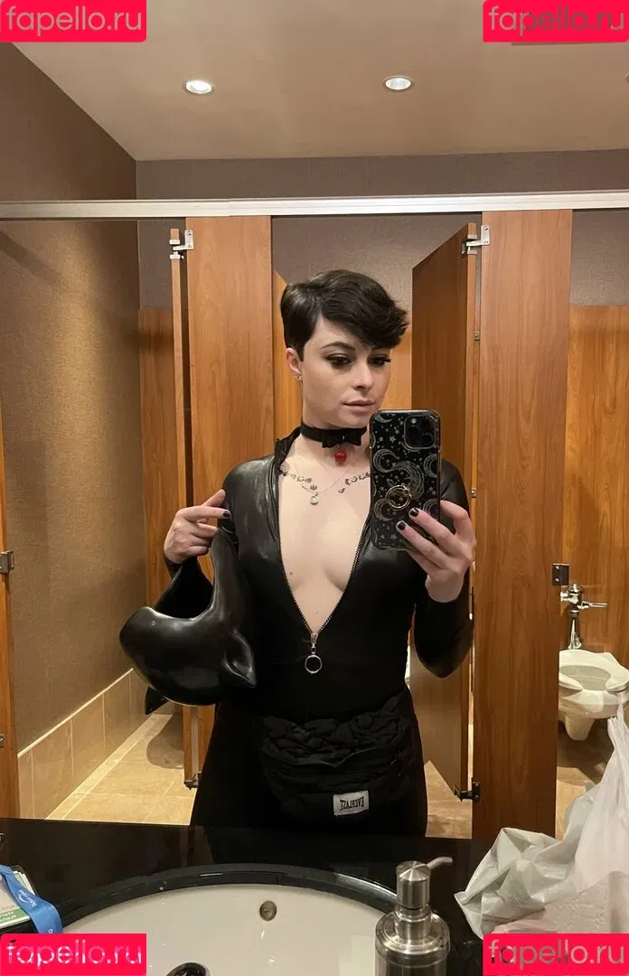 Harlihero Onlyfans Photo Gallery 