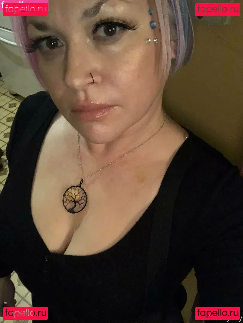 Harlihero Onlyfans Photo Gallery 