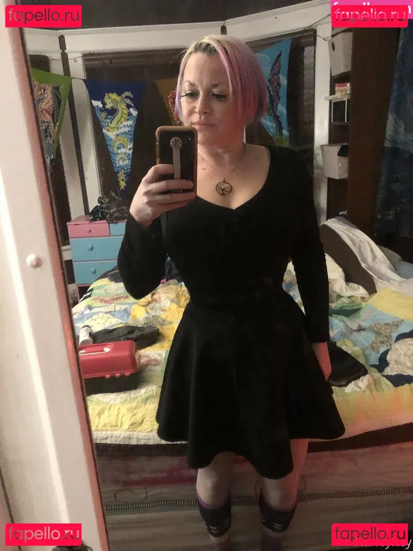 Harlihero Onlyfans Photo Gallery 