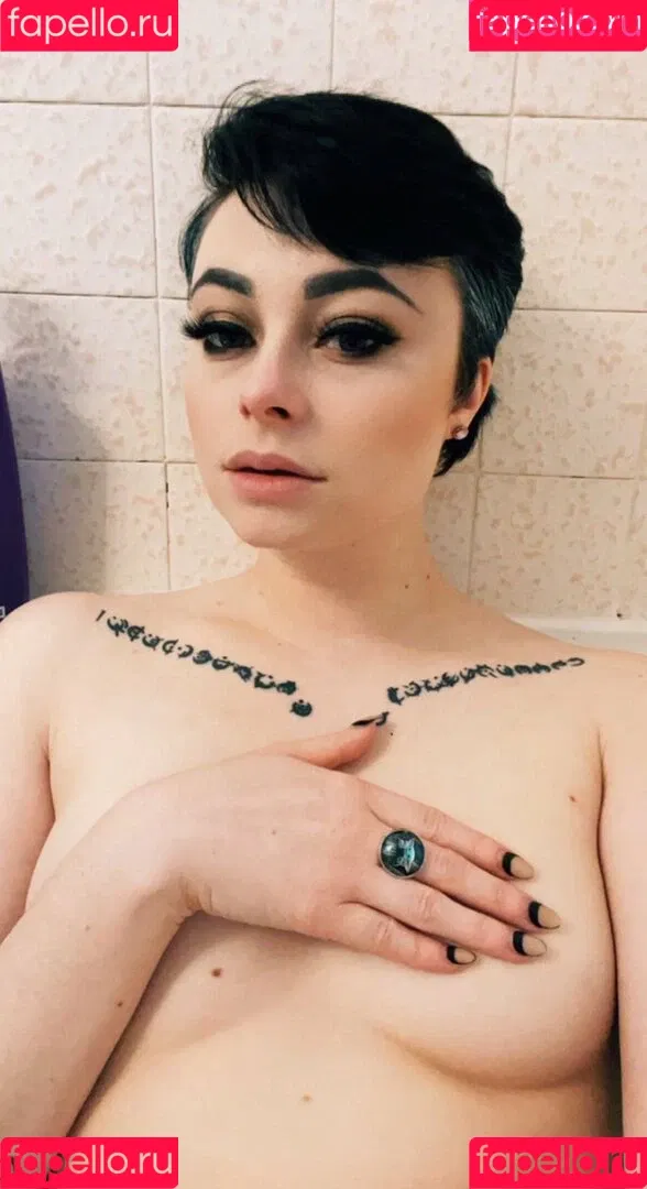 Harlihero Onlyfans Photo Gallery 