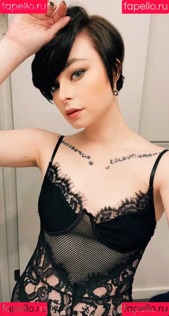 Harlihero Onlyfans Photo Gallery 
