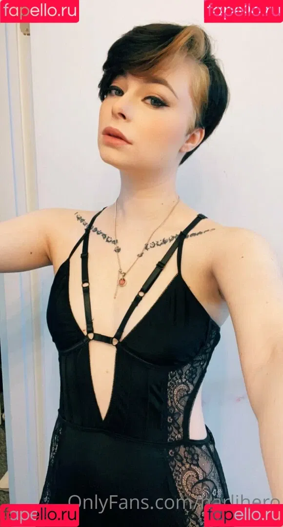 Harlihero Onlyfans Photo Gallery 