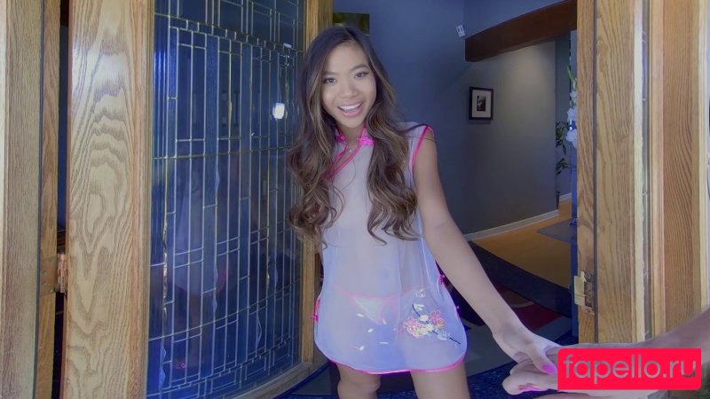 Vina Sky Onlyfans Photo Gallery 