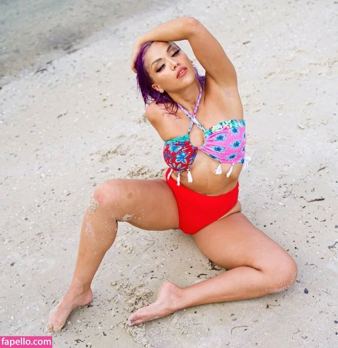 Salina De La Renta Onlyfans Photo Gallery 